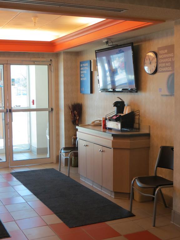 Motel 6-Minonk, Il Zewnętrze zdjęcie